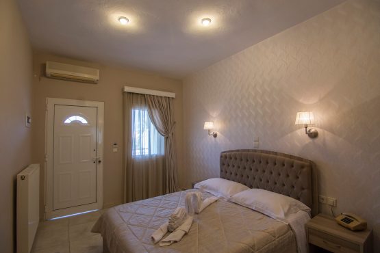 Hotel Rihios | Δίκλινα Δωμάτια 9
